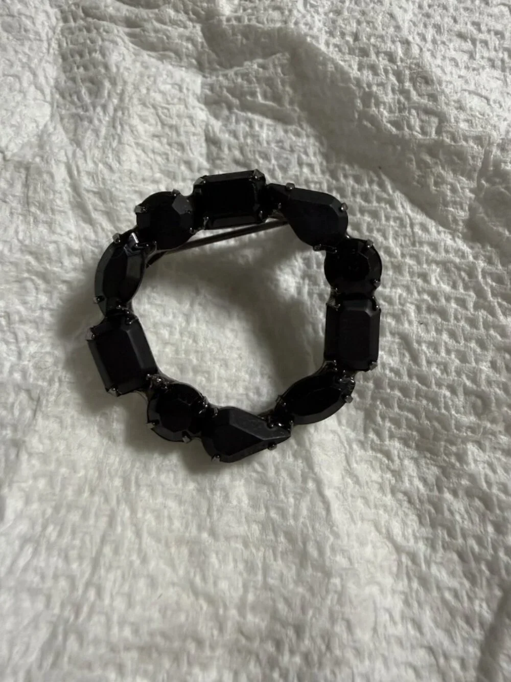 Victorian Melted Faceted “French Jet” Glass Mourning Brooch Wreath Gift